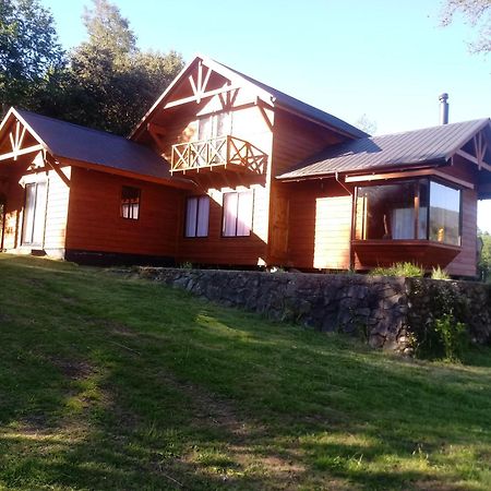 Cabanas Los Canelos Hermosa Granja En ปูกอน ภายนอก รูปภาพ