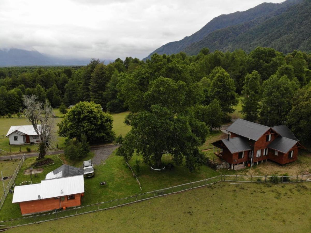 Cabanas Los Canelos Hermosa Granja En ปูกอน ภายนอก รูปภาพ