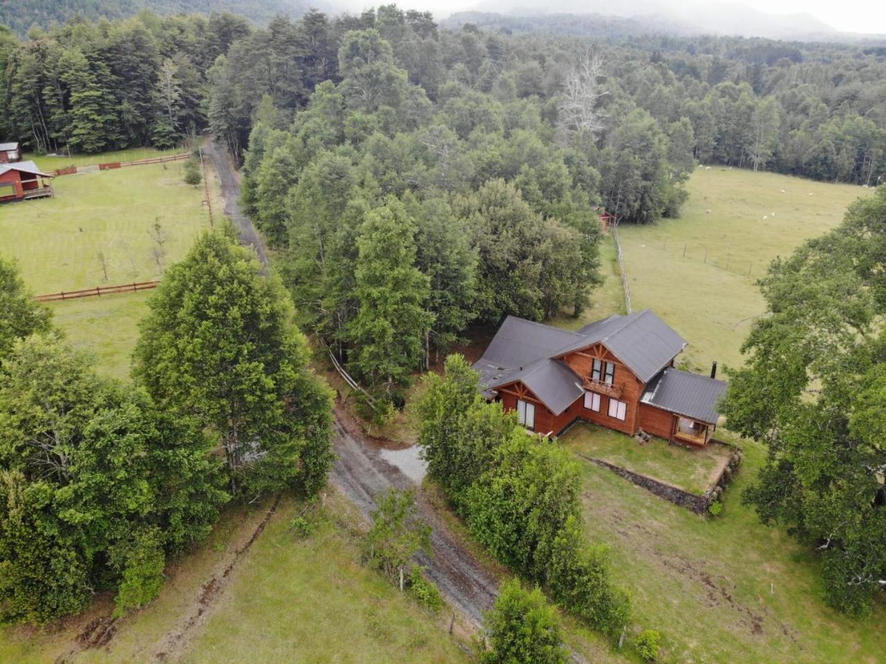 Cabanas Los Canelos Hermosa Granja En ปูกอน ภายนอก รูปภาพ